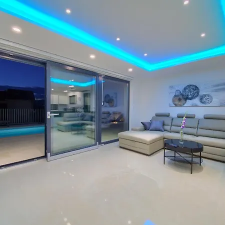 Dama Ferienhaus *
