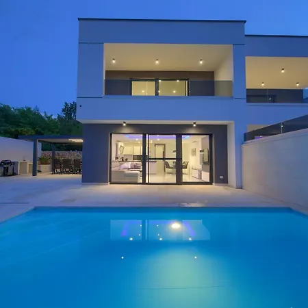 Ferienhaus Dama