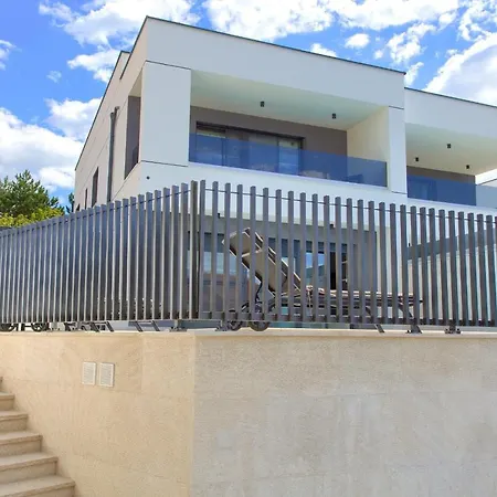 Dama Holiday home *