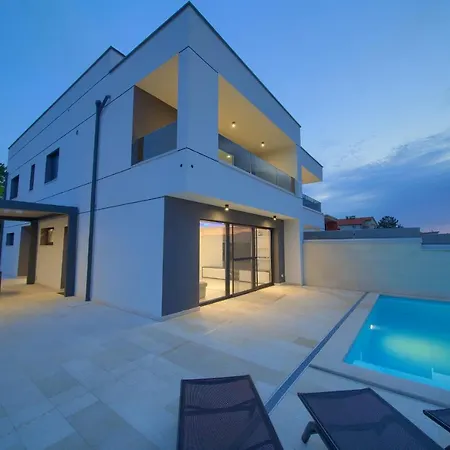 Dama Holiday home